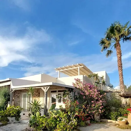 Maison d'hôtes Ricardo By The Sea 4*