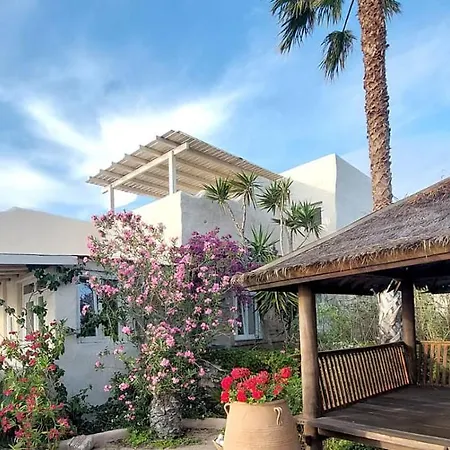 Maison d'hôtes Ricardo By The Sea 4*