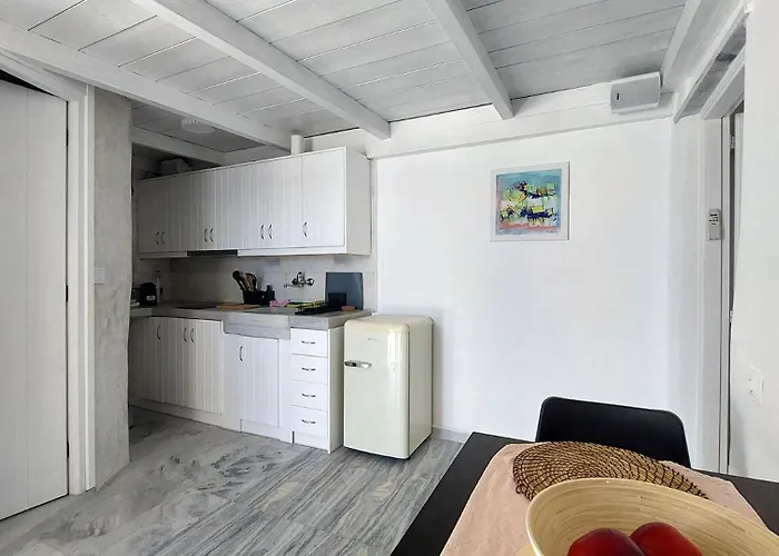 Guest house Ricardo By The Sea Parikia (Paros)